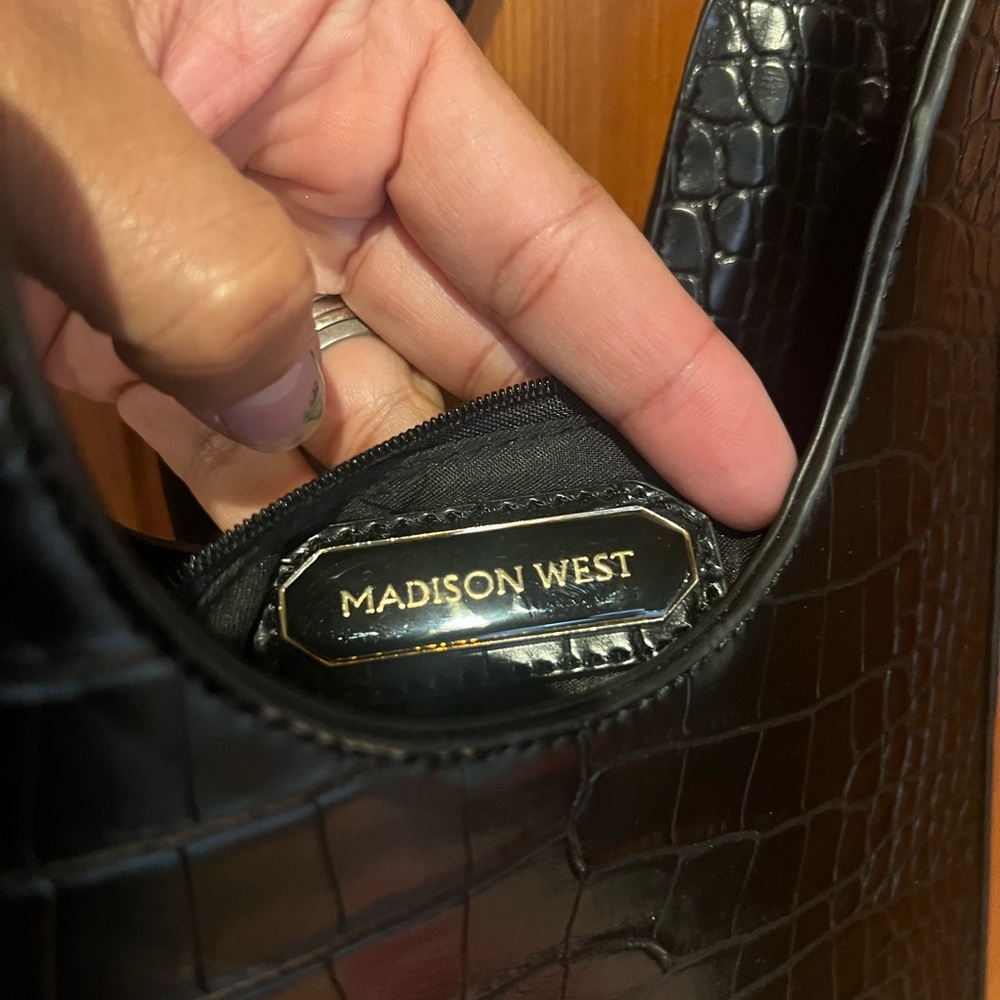 Madison West Black Croc-Embossed Shoulder Bag - Picture 5 of 9